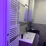 Feel - Vivid